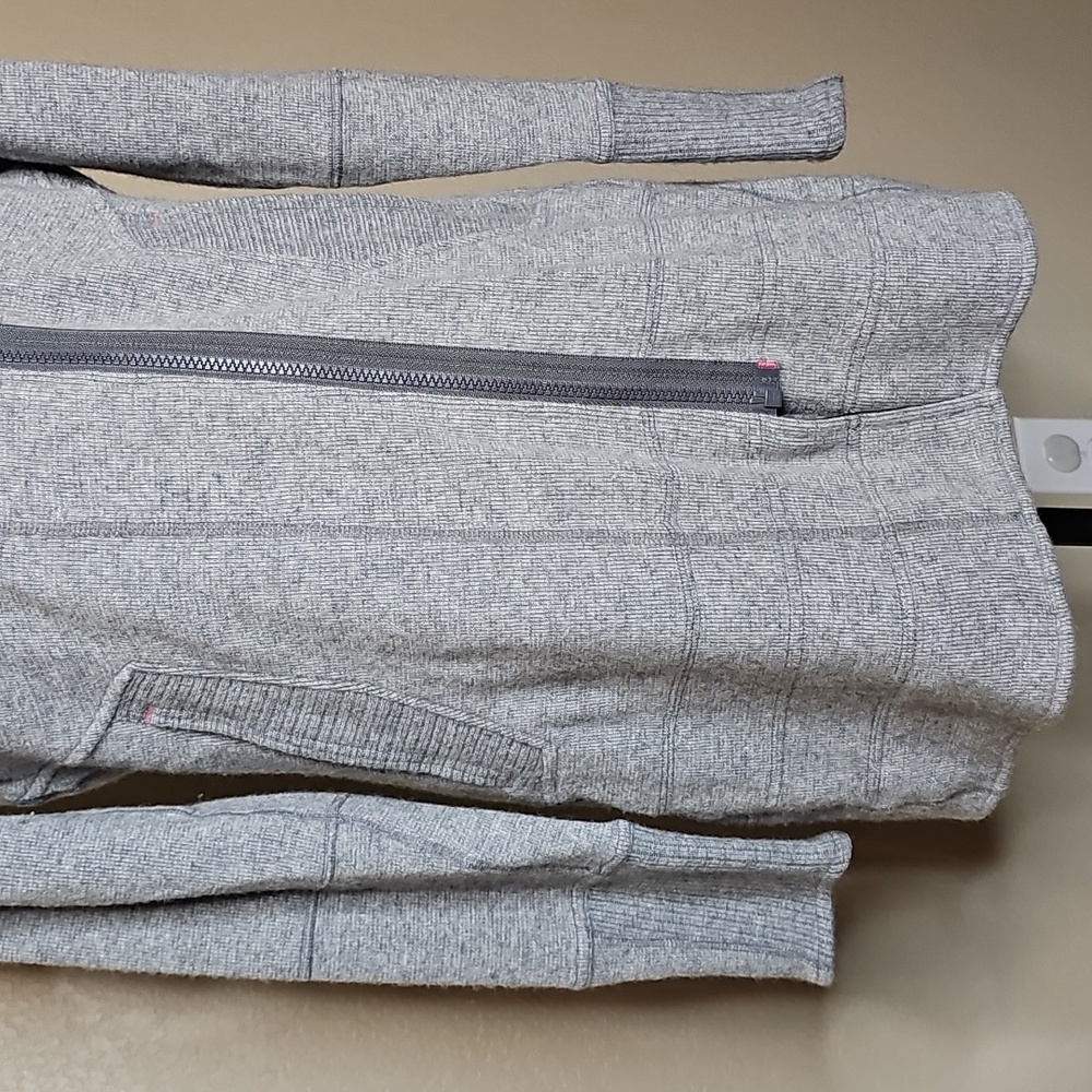 Title Nine Light Gray Asymmetrical Zip Jacket Wool Blend Sweater Medium - Picture 3 of 10